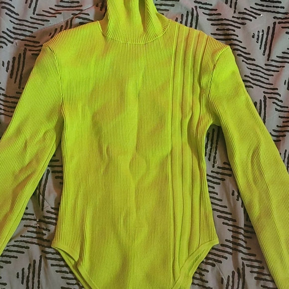 Ivy Park green bodysuit - Picture 3 of 5